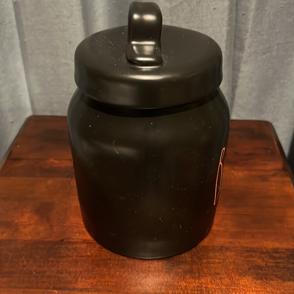 Rae Dunn Halloween baby BOO canister jar NWOT Black w/ Orange incised lettering - Picture 6 of 9